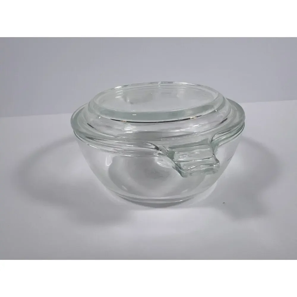 Set of 2 Vintage Pyrex 10 oz Custard Cups with Lids #680 Clear Glass Bowls